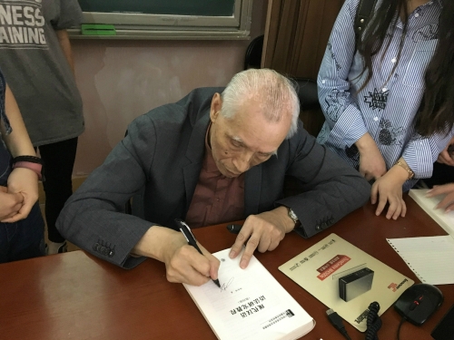 1609300844081841391.jpg